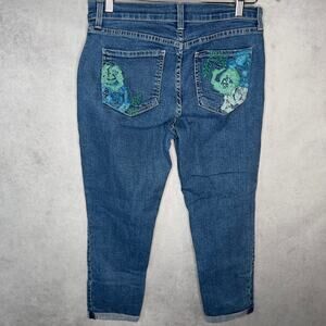 NYDJ Floral Embroidered Cropped Blue Jeans Size 6
